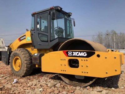 關于壓路機主離合器的保養