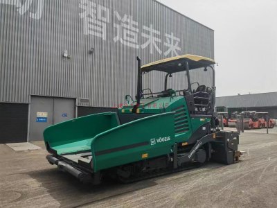 攤鋪機